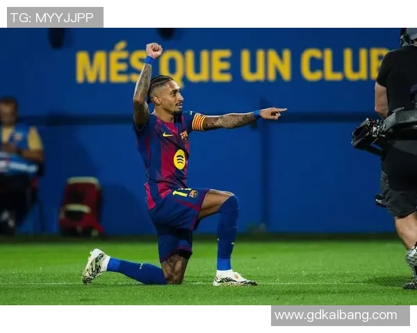 八号球星精彩踢足球瞬间集锦技艺与激情并存震撼全场