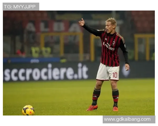 十六号球星的足球传奇之路：从初出茅庐到世界顶级明星